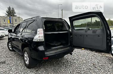 Внедорожник / Кроссовер Toyota Land Cruiser Prado 2012 в Стрые