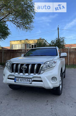 Позашляховик / Кросовер Toyota Land Cruiser Prado 2013 в Дніпрі