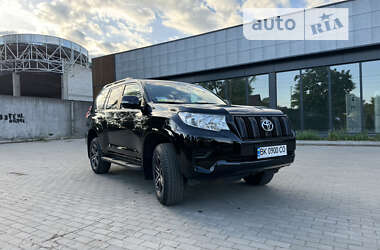 Позашляховик / Кросовер Toyota Land Cruiser Prado 2019 в Березному