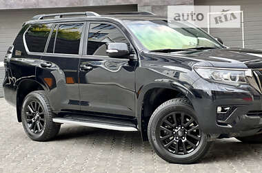 Внедорожник / Кроссовер Toyota Land Cruiser Prado 2021 в Киеве