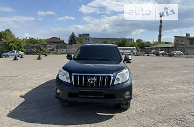 Внедорожник / Кроссовер Toyota Land Cruiser Prado 2012 в Ровно