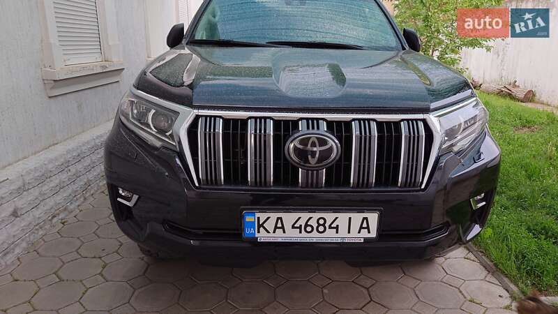 Toyota Land Cruiser Prado 2018