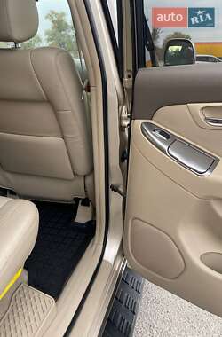 Внедорожник / Кроссовер Toyota Land Cruiser Prado 2007 в 