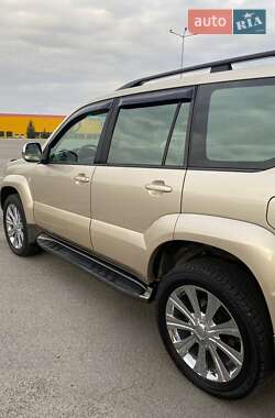 Внедорожник / Кроссовер Toyota Land Cruiser Prado 2007 в 