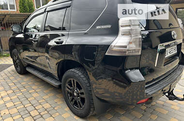 Внедорожник / Кроссовер Toyota Land Cruiser Prado 2012 в 