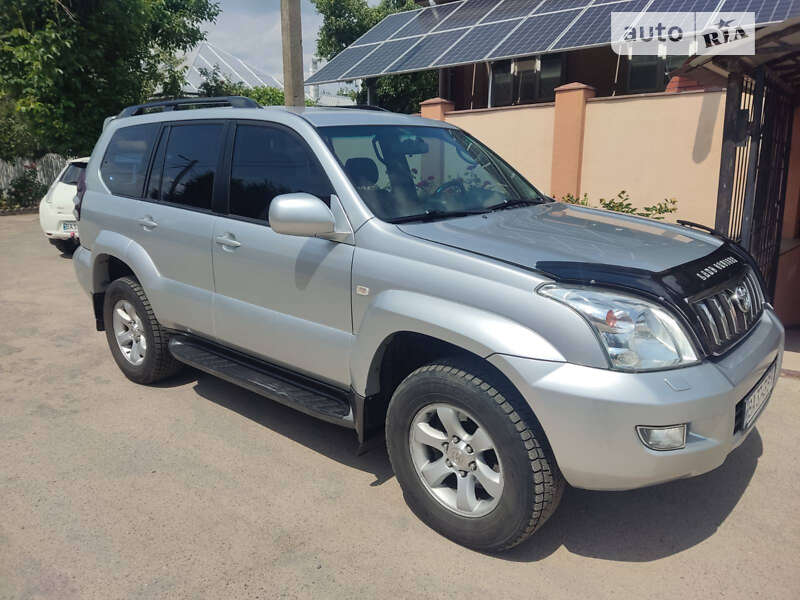 Toyota Land Cruiser Prado 2005
