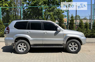 Позашляховик / Кросовер Toyota Land Cruiser Prado 2004 в Чернівцях