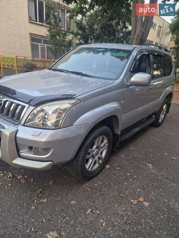 Toyota Land Cruiser Prado 2006