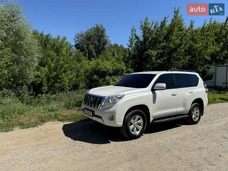 Внедорожник / Кроссовер Toyota Land Cruiser Prado 2014 в Харькове