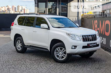 Внедорожник / Кроссовер Toyota Land Cruiser Prado 2012 в Киеве