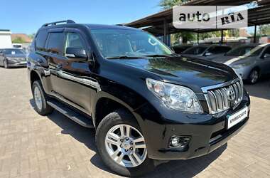 Позашляховик / Кросовер Toyota Land Cruiser Prado 2011 в Кривому Розі