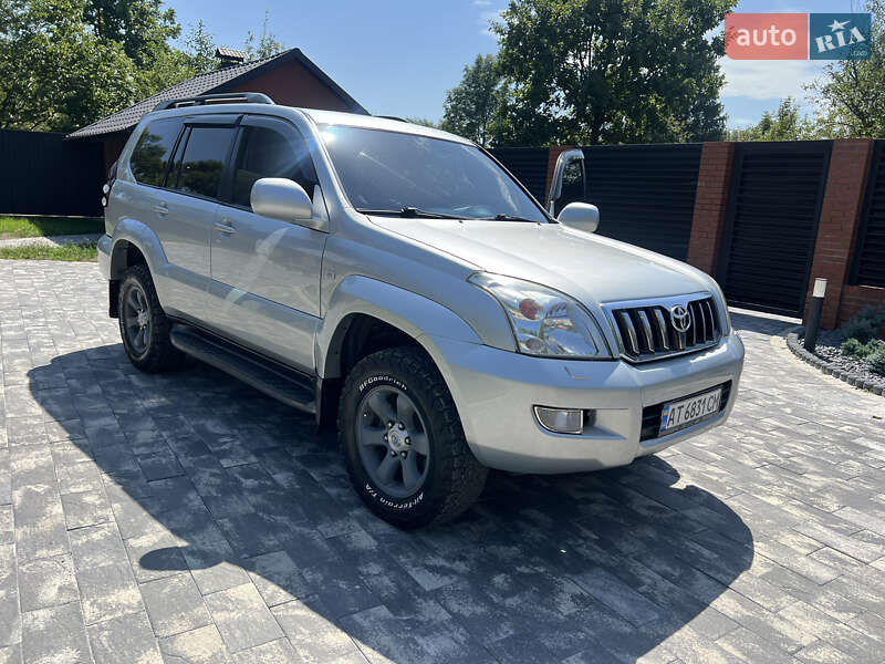 Позашляховик / Кросовер Toyota Land Cruiser Prado 2007 в Коломиї