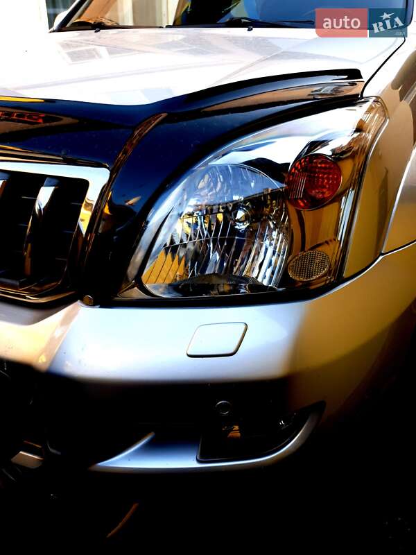 Внедорожник / Кроссовер Toyota Land Cruiser Prado 2008 в Трускавце