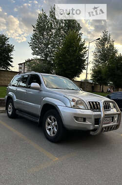 Внедорожник / Кроссовер Toyota Land Cruiser Prado 2005 в Киеве