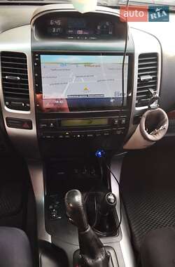 Внедорожник / Кроссовер Toyota Land Cruiser Prado 2005 в 