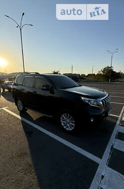 Позашляховик / Кросовер Toyota Land Cruiser Prado 2013 в Мукачевому