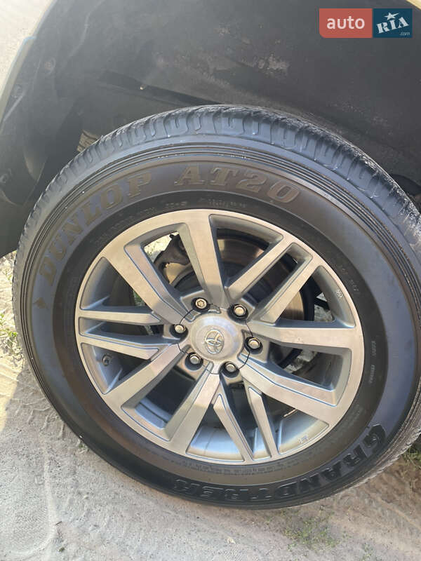 Внедорожник / Кроссовер Toyota Land Cruiser Prado 2015 в Харькове фото 18 Внедорожник / Кроссовер Toyota Land Cruiser Prado 2015 в Харькове