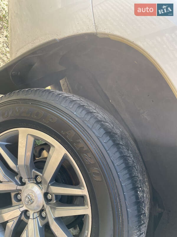 Внедорожник / Кроссовер Toyota Land Cruiser Prado 2015 в Харькове фото 23 Внедорожник / Кроссовер Toyota Land Cruiser Prado 2015 в Харькове