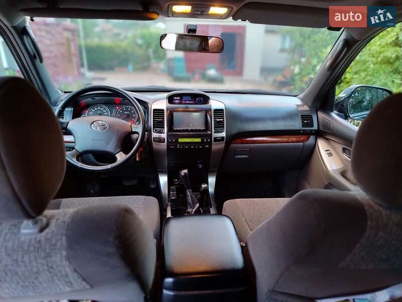 Внедорожник / Кроссовер Toyota Land Cruiser Prado 2006 в Киеве фото 9 Внедорожник / Кроссовер Toyota Land Cruiser Prado 2006 в Киеве