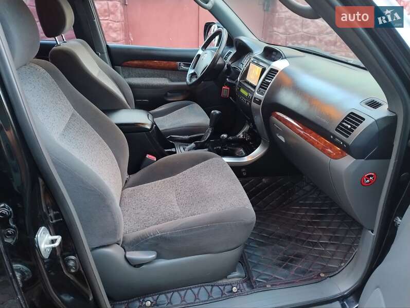 Внедорожник / Кроссовер Toyota Land Cruiser Prado 2006 в Киеве фото 6 Внедорожник / Кроссовер Toyota Land Cruiser Prado 2006 в Киеве