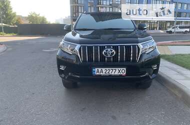 Внедорожник / Кроссовер Toyota Land Cruiser Prado 2020 в Киеве