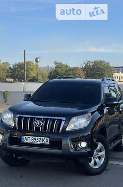 Внедорожник / Кроссовер Toyota Land Cruiser Prado 2011 в Харькове