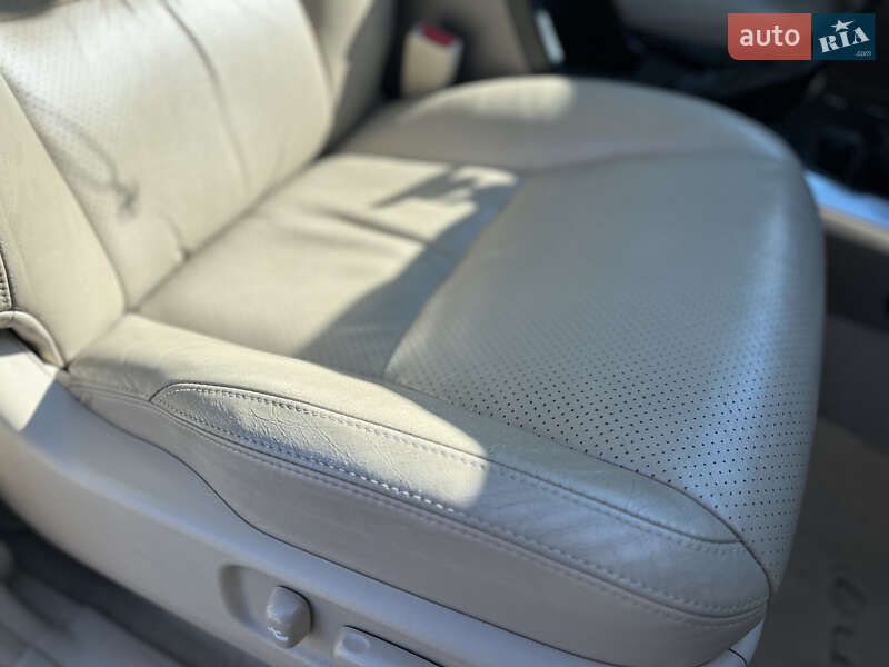 Внедорожник / Кроссовер Toyota Land Cruiser Prado 2007 в Тернополе