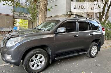 Внедорожник / Кроссовер Toyota Land Cruiser Prado 2013 в Николаеве