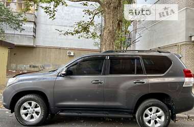 Внедорожник / Кроссовер Toyota Land Cruiser Prado 2013 в Николаеве