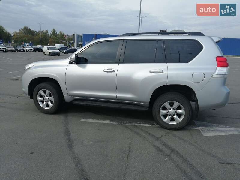 Внедорожник / Кроссовер Toyota Land Cruiser Prado 2013 в Днепре фото 10 Внедорожник / Кроссовер Toyota Land Cruiser Prado 2013 в Днепре