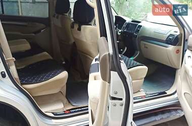 Внедорожник / Кроссовер Toyota Land Cruiser Prado 2005 в Черновцах