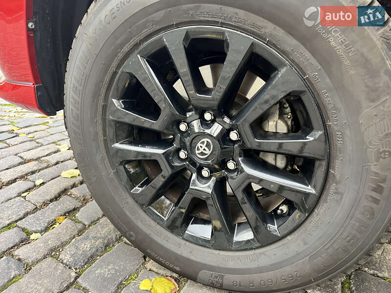 Внедорожник / Кроссовер Toyota Land Cruiser Prado 2021 в Киеве