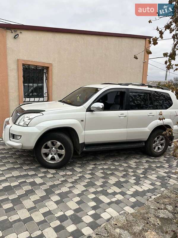 Позашляховик / Кросовер Toyota Land Cruiser Prado 2004 в Кропивницькому