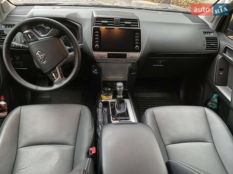Внедорожник / Кроссовер Toyota Land Cruiser Prado 2023 в Киеве