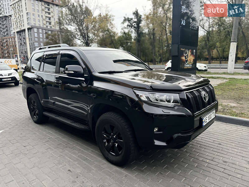 Внедорожник / Кроссовер Toyota Land Cruiser Prado 2019 в Днепре