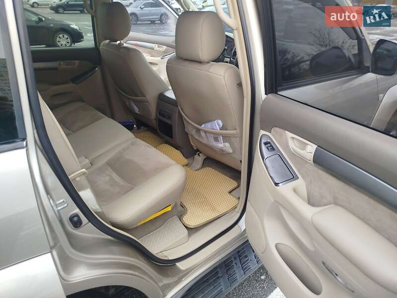Внедорожник / Кроссовер Toyota Land Cruiser Prado 2003 в Киеве