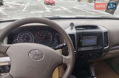 Внедорожник / Кроссовер Toyota Land Cruiser Prado 2003 в 