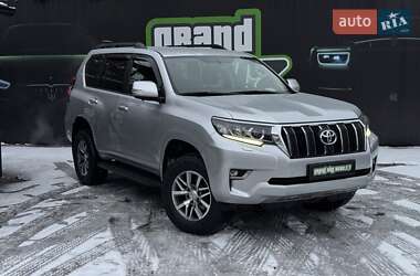 Позашляховик / Кросовер Toyota Land Cruiser Prado 2019 в Києві