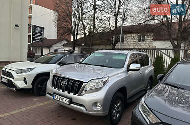 Позашляховик / Кросовер Toyota Land Cruiser Prado 2015 в Стрию