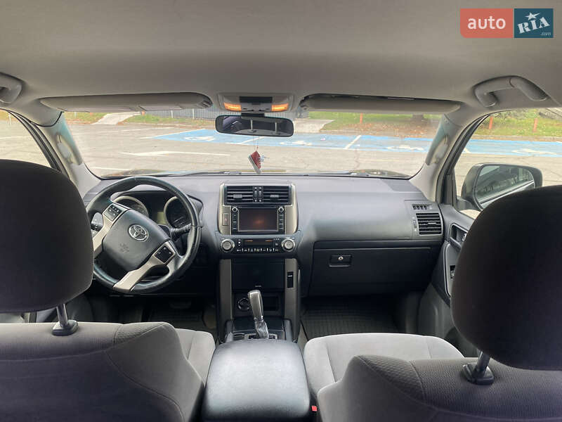 Внедорожник / Кроссовер Toyota Land Cruiser Prado 2012 в Киеве