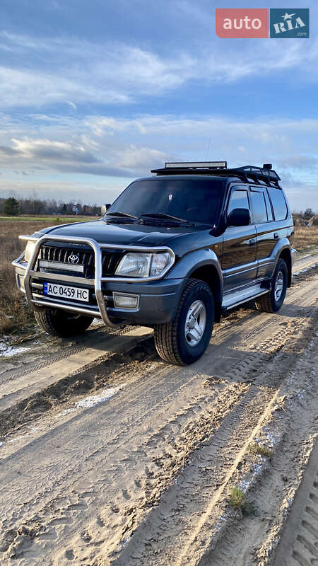 Внедорожник / Кроссовер Toyota Land Cruiser Prado 2001 в Маневичах