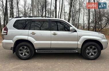 Позашляховик / Кросовер Toyota Land Cruiser Prado 2007 в Охтирці