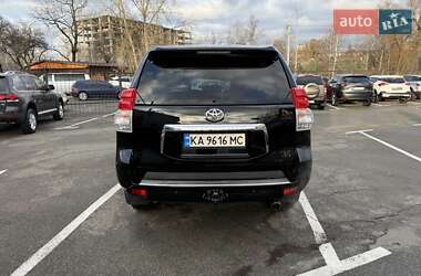 Позашляховик / Кросовер Toyota Land Cruiser Prado 2011 в Києві