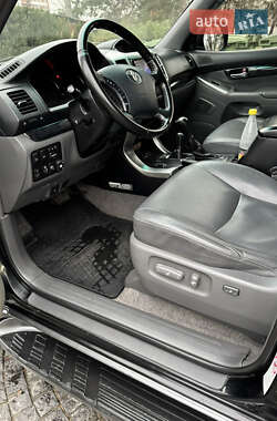 Внедорожник / Кроссовер Toyota Land Cruiser Prado 2008 в 