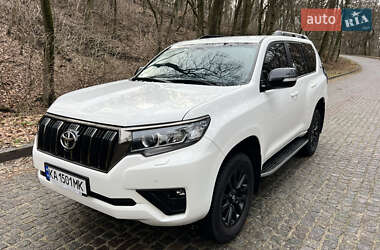 Внедорожник / Кроссовер Toyota Land Cruiser Prado 2021 в Киеве