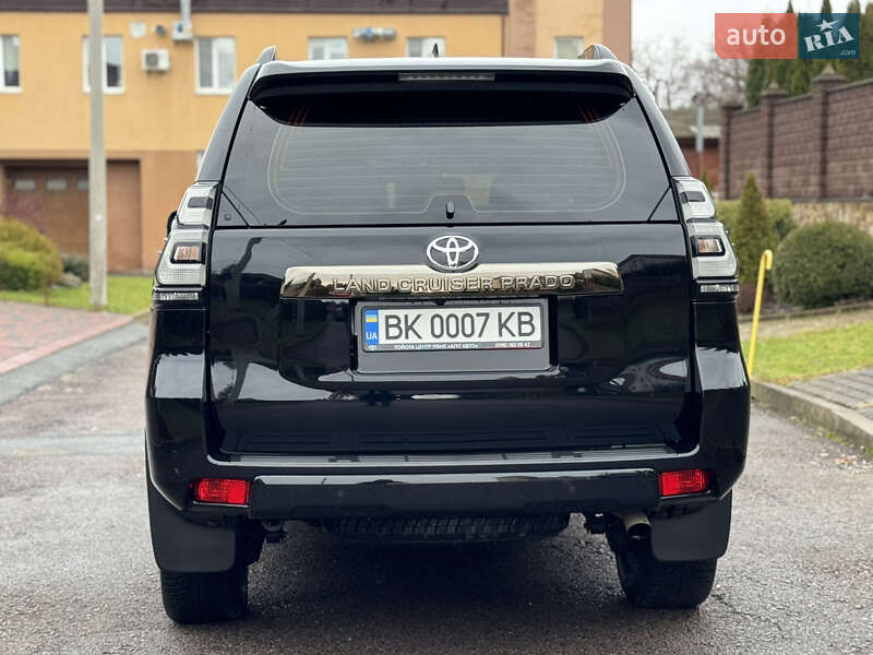 Внедорожник / Кроссовер Toyota Land Cruiser Prado 2022 в Ровно фото 10 Внедорожник / Кроссовер Toyota Land Cruiser Prado 2022 в Ровно