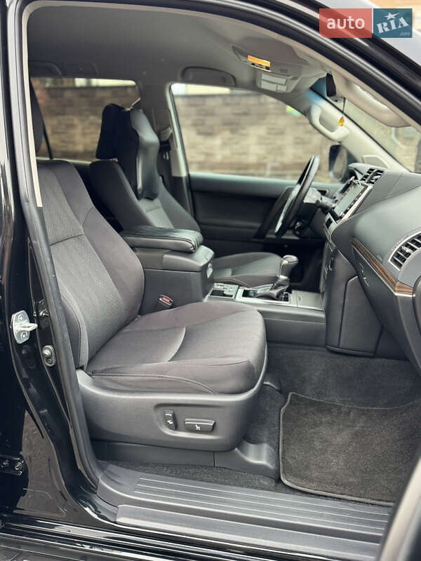Внедорожник / Кроссовер Toyota Land Cruiser Prado 2022 в Ровно фото 19 Внедорожник / Кроссовер Toyota Land Cruiser Prado 2022 в Ровно