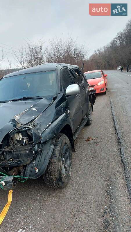 Внедорожник / Кроссовер Toyota Land Cruiser Prado 2006 в Киеве