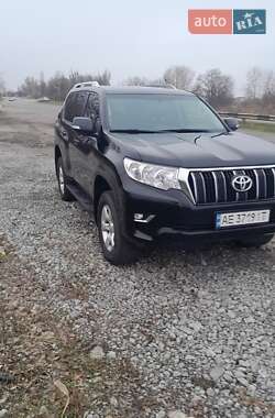 Позашляховик / Кросовер Toyota Land Cruiser Prado 2018 в Дніпрі