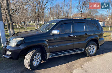 Внедорожник / Кроссовер Toyota Land Cruiser Prado 2005 в 